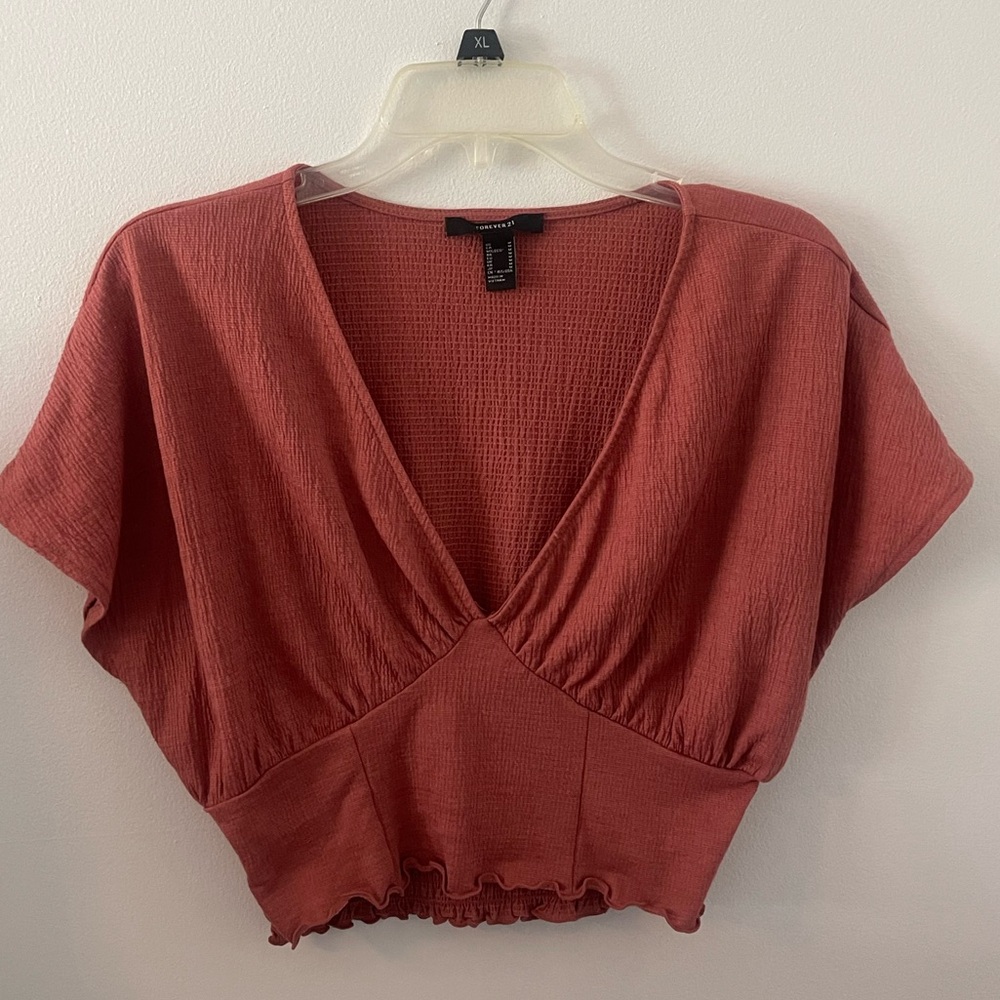 Pinkish, orange cropped T-shirt